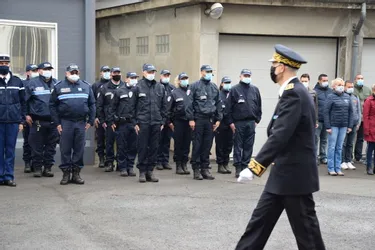 Les agents du commissariat de Riom rendent hommage à la fonctionnaire de police assassinée à Rambouillet