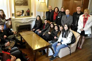 Le lycée Anna-Rodier accueille des élèves turcs