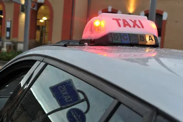 Le chauffeur de taxi du Puy-de-Dôme avait escroqué 500.000 euros à des organismes sociaux : quinze mois de prison ferme