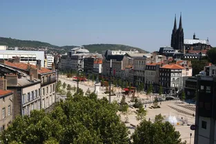 Ces anecdotes que vous ignorez sur la place de Jaude de Clermont-Ferrand