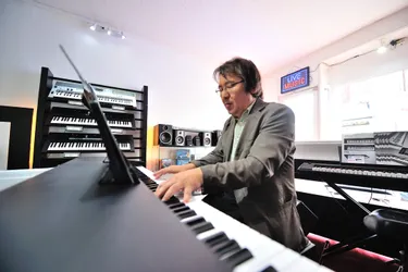 Rencontre autour d'un piano avec un fan japonais de Michel Polnareff