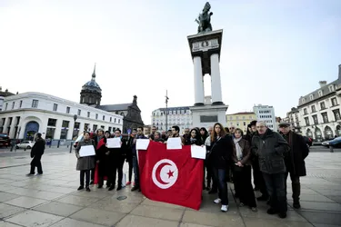 Tous Charlie, mais pas tous tunisiens