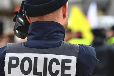 Puy-de-Dôme : deux jeunes hommes poursuivis pour trafic de drogue