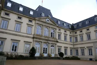 Haute-Loire : ce qu'il faut savoir sur la réouverture de l'accueil dans les services publics de l'Etat
