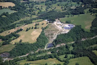 D'anciennes décharges du Puy-de-Dôme vont devenir des parcs photovoltaïques