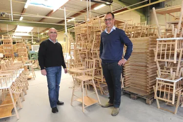 Made in France : près d'Aurillac, le mobilier de puériculture naît grâce à un savoir-faire ancestral