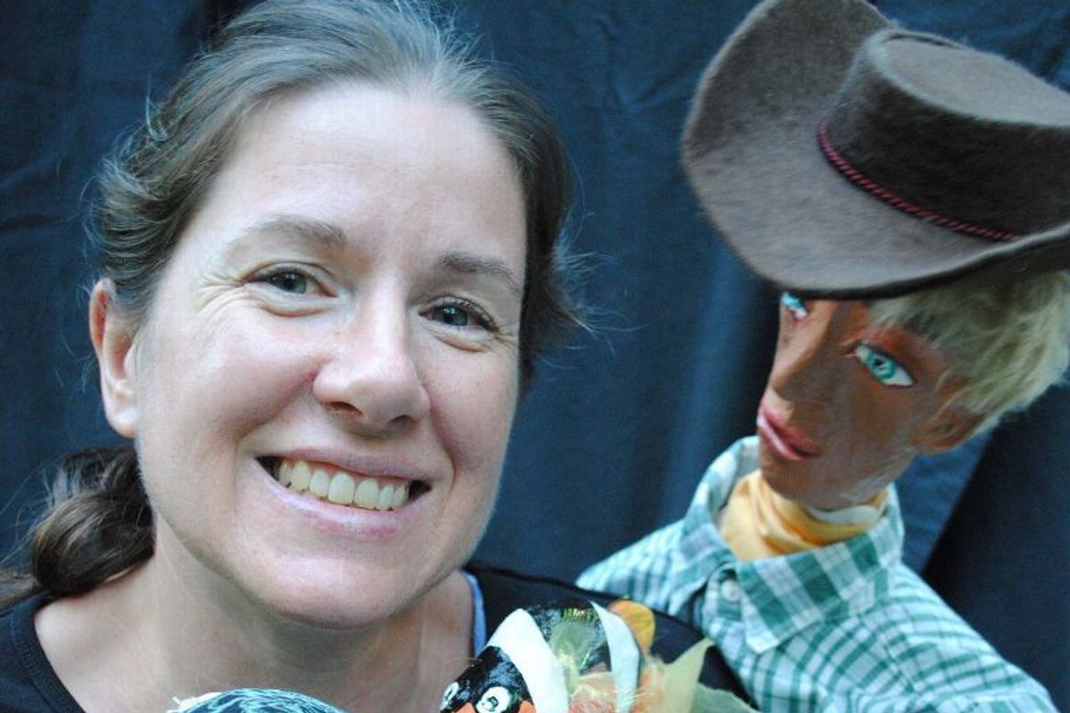 Christine Rigault, ex-enseignante, est devenue marionnettiste en ...