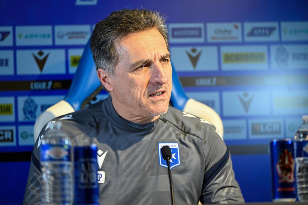 "Rester focus sur être performant pour que l'AJA reste en Ligue 1" : revivez la conférence de presse avant Toulouse-AJA