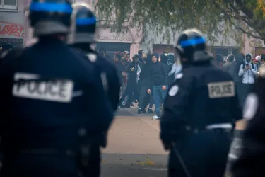 Heurts entre lycéens et policiers à Clermont-Ferrand : quatre adolescents présentés devant le juge ce vendredi