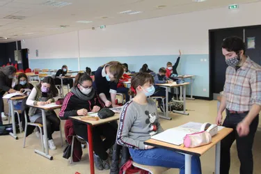 25 élèves du collège Saint-Exupéry s’engagent dans le prix MangAllier