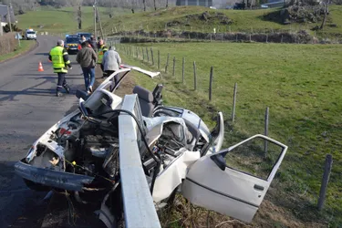 Un jeune automobiliste grièvement blessé dans un accident à La Tour-d'Auvergne (Puy-de-Dôme)