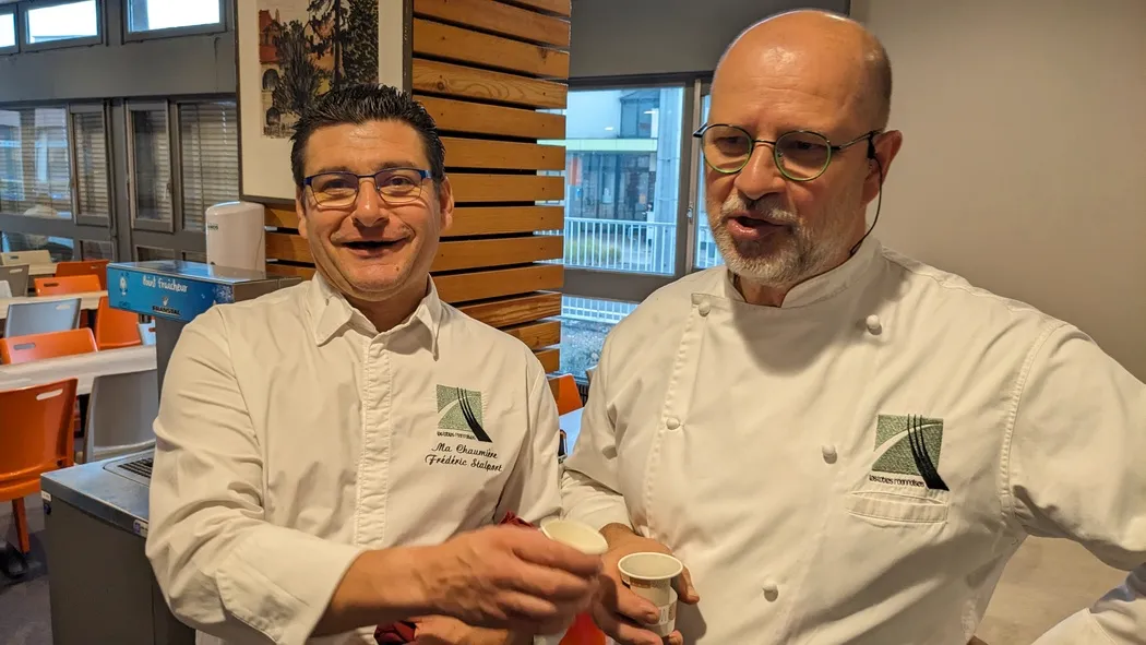 bG9jYWw6Ly8vMDAvMDAvMDYvNjIvMz