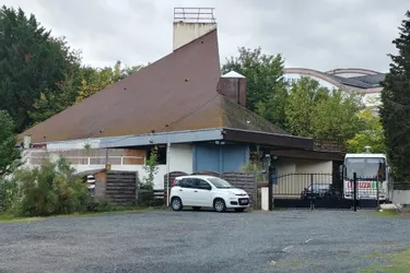 La Ville de Saint-Pourçain-sur-Sioule annonce retirer son offre aux locataires de l'ancienne discothèque