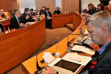 La session du conseil départemental marquée par des débats apaisés et des finances sur le fil