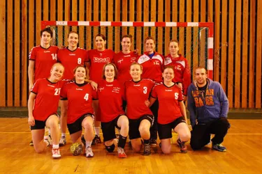 L’équipe féminine 1 du HBC rencontrait ce week-end Romagnat