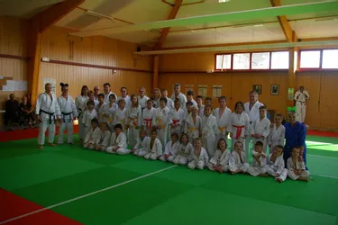 Trois clubs de judo pour un challenge