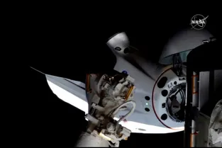 La capsule Crew Dragon s'est amarrée à l'ISS à 16h16