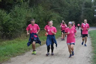 807 participants aux Foulées roses de Thiers (Puy-de-Dôme) pour l'achat d'un nouveau mammographe à l'hôpital