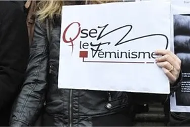 Fresque du CHU : la porte-parole d'Osez le féminisme va déposer plainte