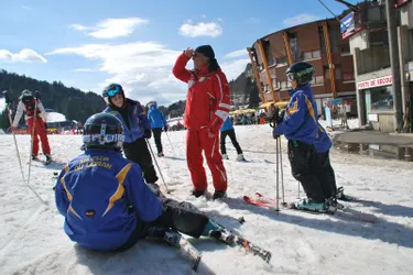Le Ski club en course vers les sommets