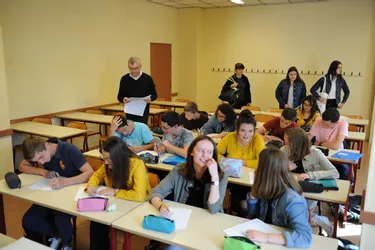 Échec scolaire : un dispositif de soutien unique en Auvergne dans un lycée de Moulins