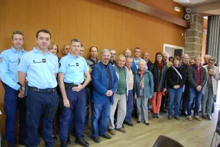 La gendarmerie a informé les élus du canton lors de la Quinzaine des maires