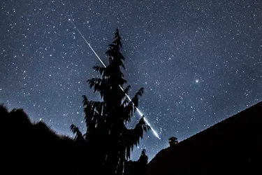 Un Internaute photographie une météorite dans le ciel clermontois
