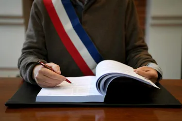 Alain Mercier reconduit dans ses fonctions de maire de Nébouzat (Puy-de-Dôme)