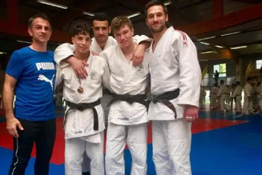 Quatre judokas de Saint-Clément visent la D1