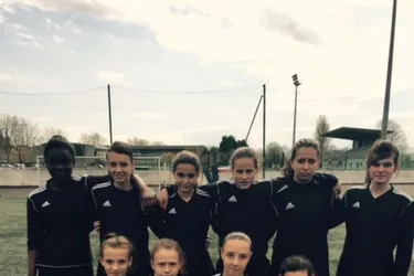 La section foot féminin du collège Anne-de-Beaujeu recrute