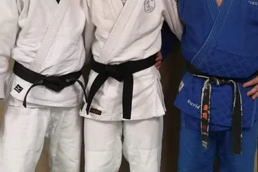 Camille, nouvelle ceinture noire de judo