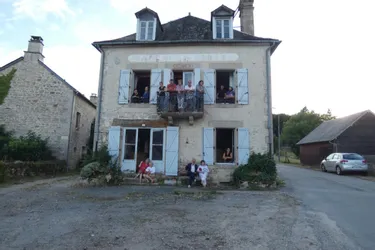 Dix ans plus tard, l'ancien-café d’Ambrugeat (Corrèze) va enfin revivre