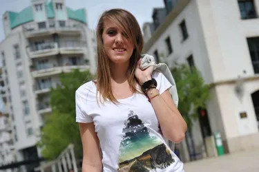 Une jeune Vichyssoise lance sa marque de T-shirts WAY