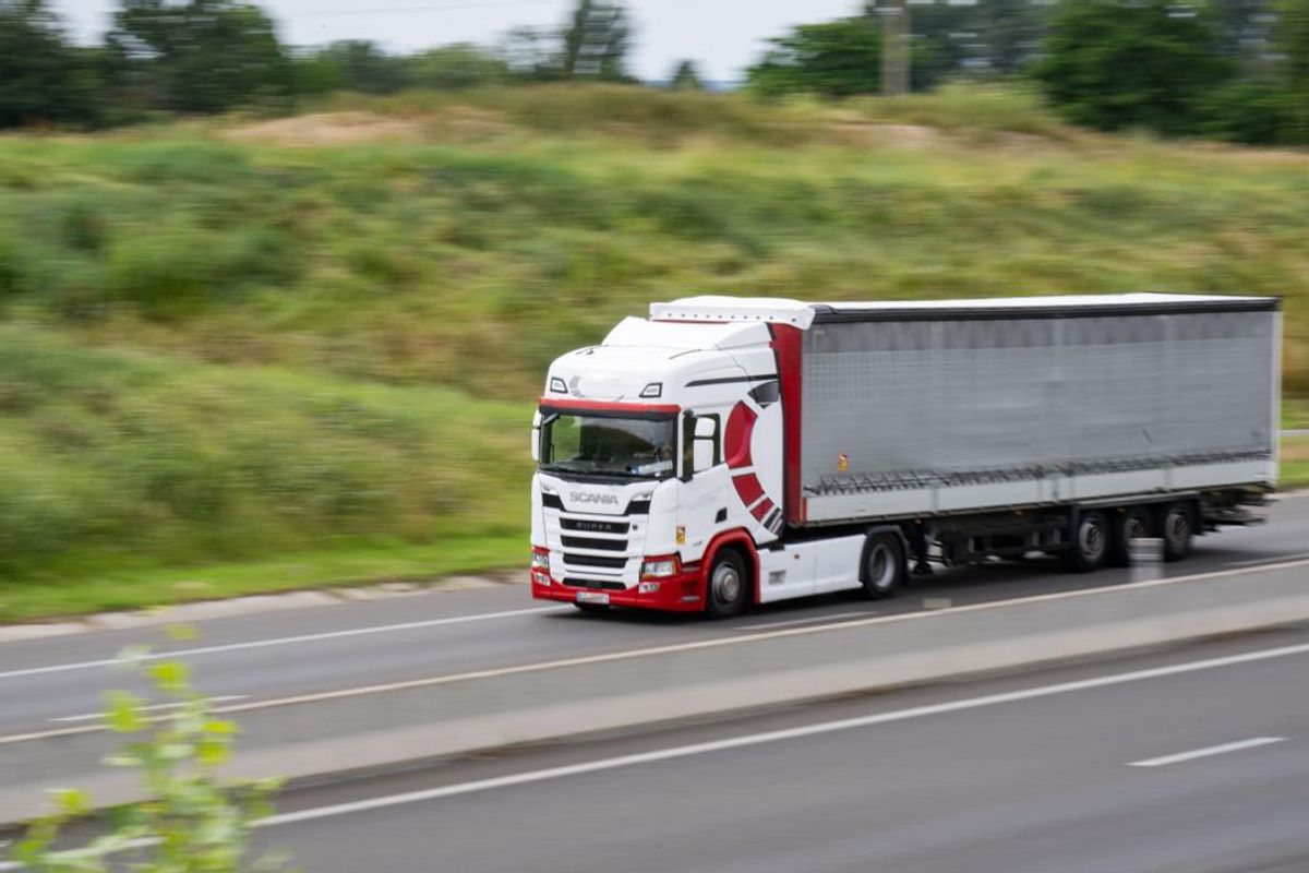 "La conjoncture économique, les charges, le prix du gasoil..." : une société de transport placée en liquidation judiciaire dans le Cher