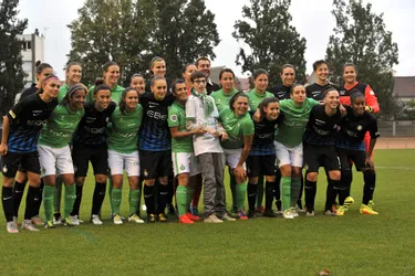 Foot féminin : Saint-Etienne domine l'Inter Milan (4-1) à Vichy