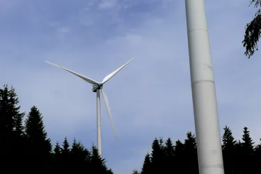 Les éoliennes de la Montagne bourbonnaise : "une aubaine" selon les élus