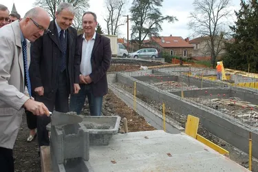La première pierre de la future résidence seniors a été posée vendredi à Brioude