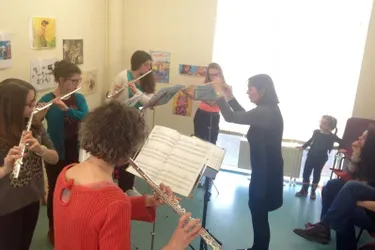 Première prestation publique de l’ensemble flûte de l’école de musique