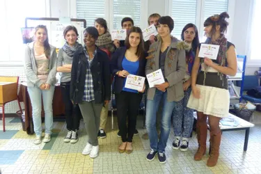 Des lycéens distingués au concours d’art Comenius