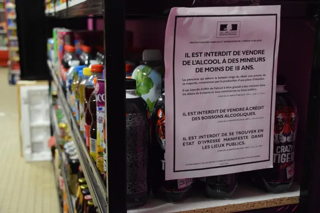 elfbar nachfüll pod läuft aus Gare Saint-Lazare - La Boutique de la Vape - Kiosque 1