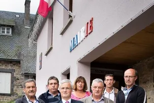 Le sous-préfet d’Issoire reçu à la mairie