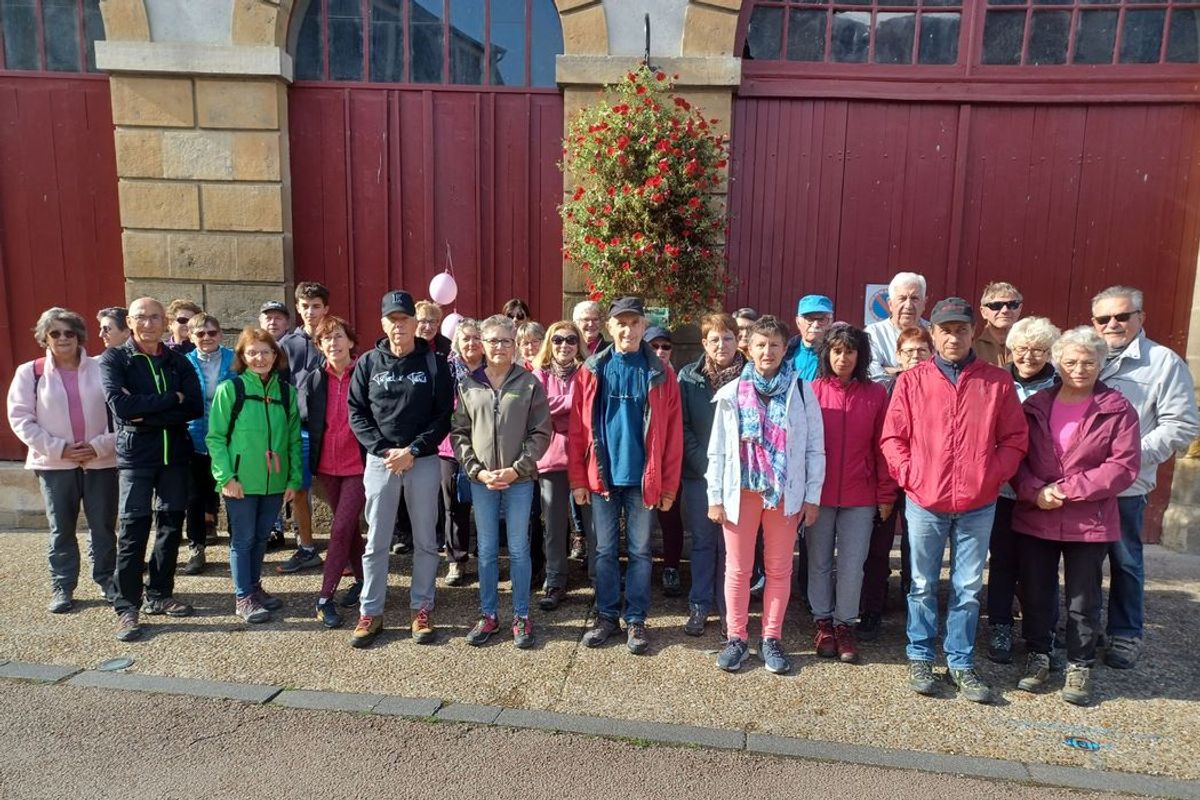 Une Rando rose instructive et solidaire - Le Journal du Centre