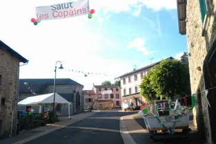 Le Bourg de Saint-Martin-des-Olmes accueille les Copains