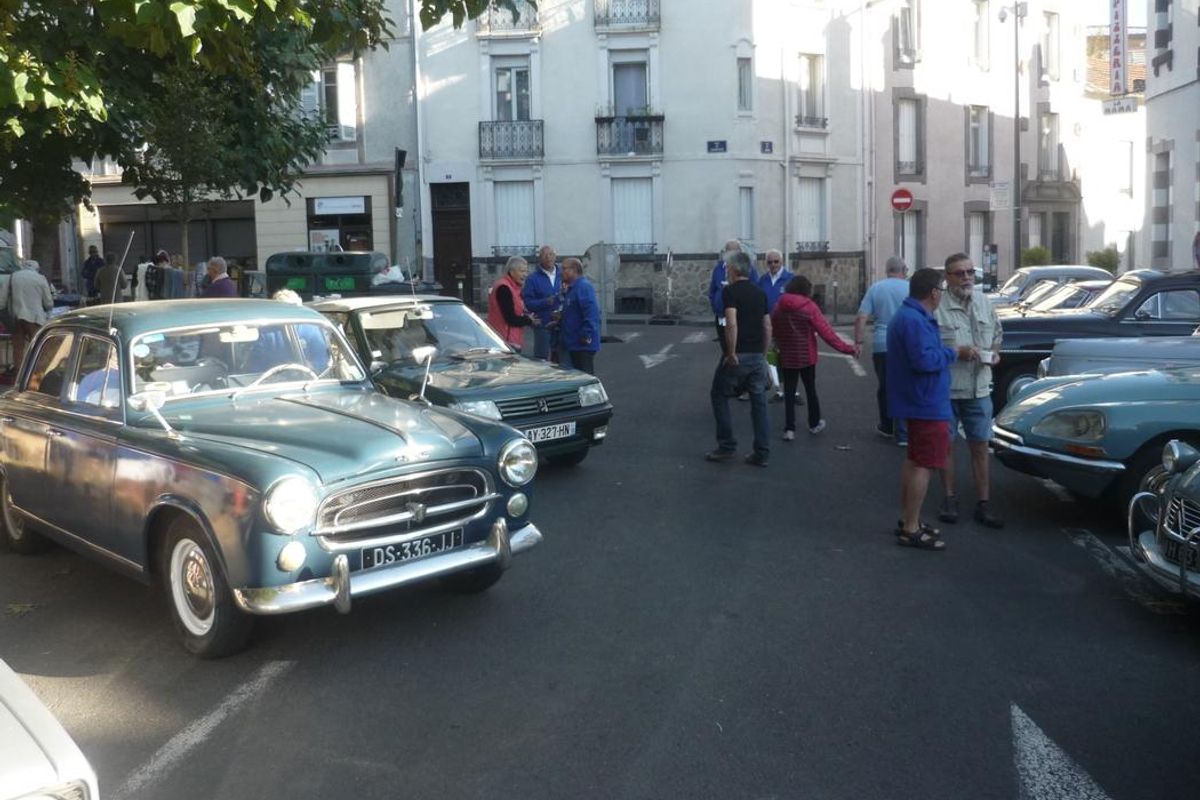 CLERMONT FERRAND. Un vide-greniers très moteur ! - La Montagne