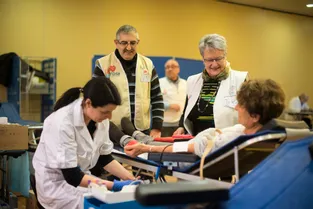 Don du sang : 700 bénévoles donnent de leur temps pour organiser les collectes dans le Puy-de-Dôme