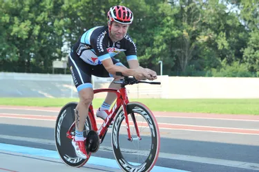 Cyclisme : Record de l'heure pour Franck Mazet