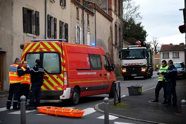Renversée par un camion, une piétonne grièvement blessée à Billom (Puy-de-Dôme)