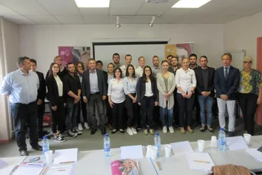 Les étudiants de l’IEQT de Vichy ont réalisé un audit pour le centre Porsche de Clermont-Ferrand