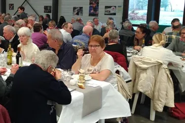 Plus d’une centaine de convives se sont régalés au repas des aînés