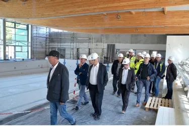 Les parlementaires et élus du Grand Guéret ont visité le chantier qui devrait bientôt se terminer